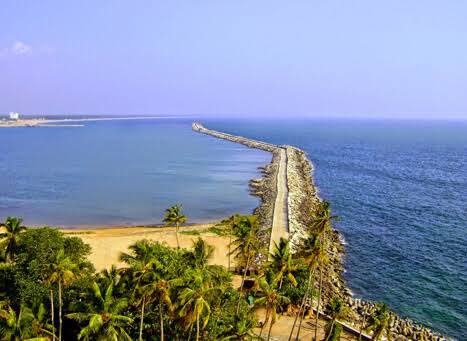 Ashtamudi Lake